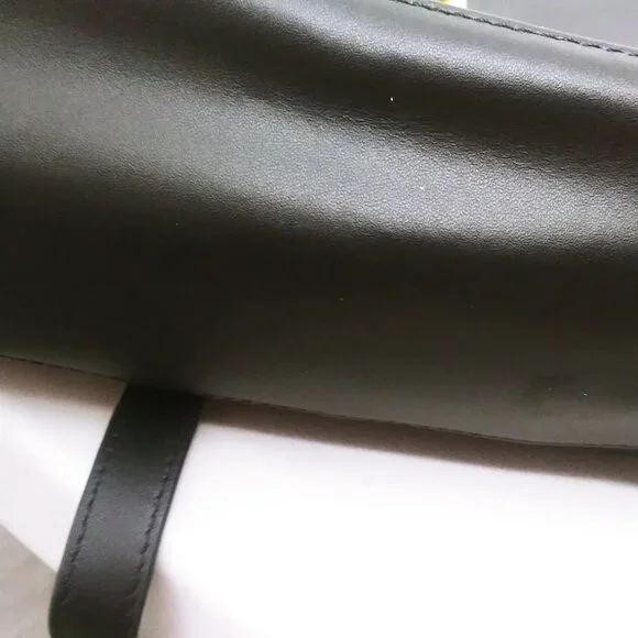 JOY & IMAN TASSEL CHIC RFID BLACK LEATHER BACKPACK - Picture 7 of 7